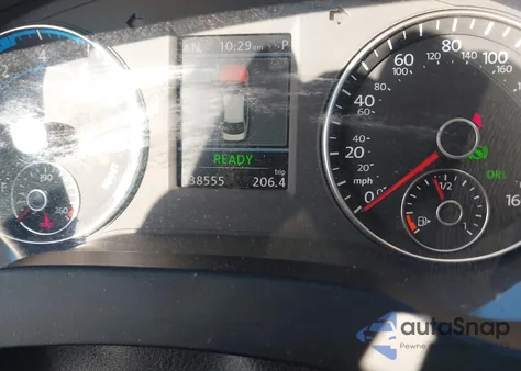 2014 Volkswagen Jetta Hybrid Sel Premium z USA, uszkodzony, nr VIN 3VW637AJ4EM292206